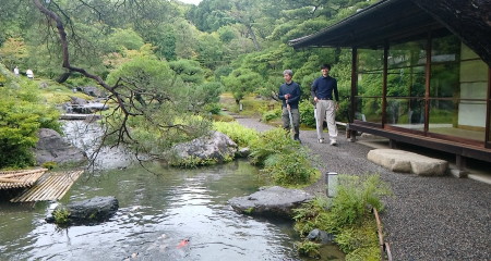 對龍山荘 大池